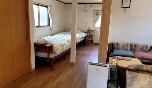 Quadruple Room with Private Bathroom