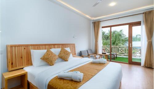 Suite with Balcony