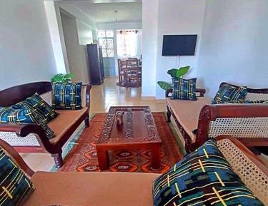 Two-Bedroom Deluxe Apartment with Balcony
