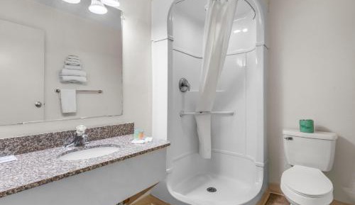 2 Double Beds Non-Smoking