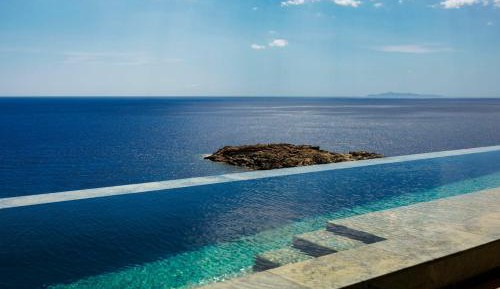 Two-Bedroom Grand Panoramic Villa