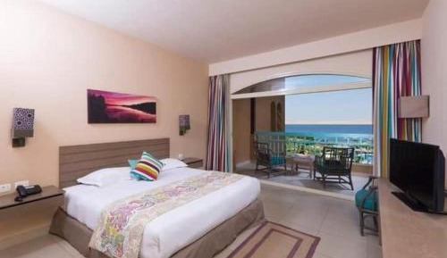 One-Bedroom Superior Apartment