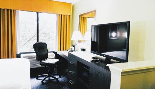 King Guest Room