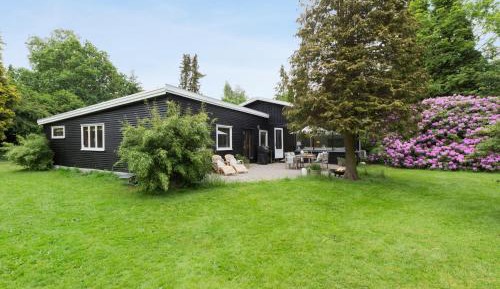 Four-Bedroom Holiday Home