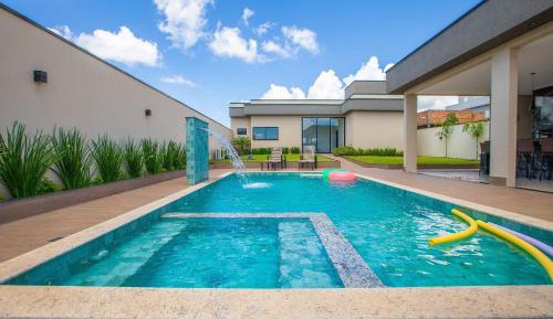 Deluxe Villa