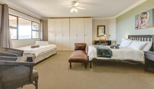 Two-Bedroom Apartment (4 Adults)