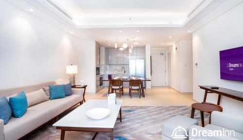 Two-Bedroom Apartment with Sea View