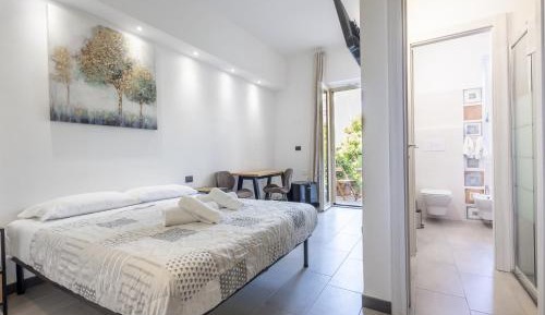 King Room with Garden View