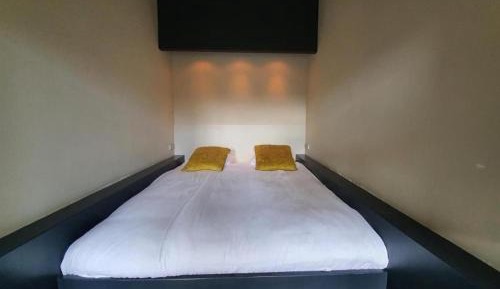 Deluxe Double Room with Bath