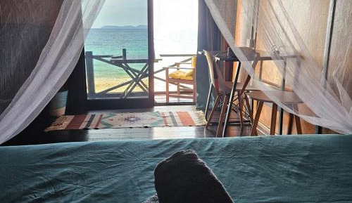 Deluxe Double Room with Balcony and Sea View