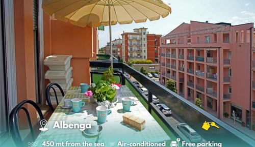 Three-Bedroom Apartment with Balcony