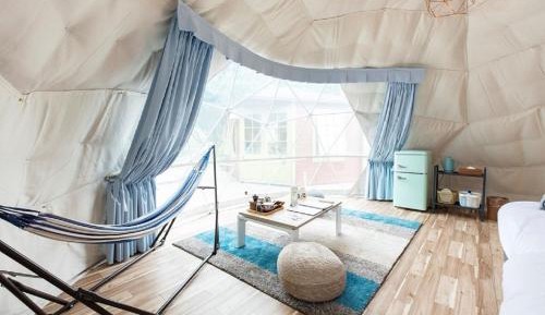 Dome Tent with Double Bed