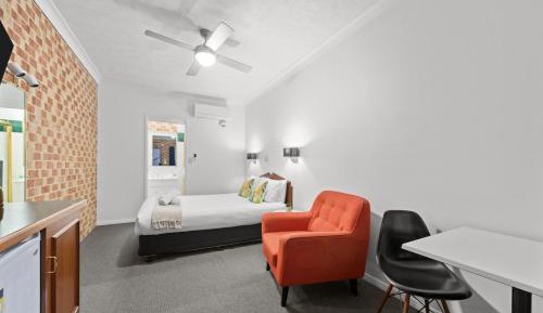 Queen Room