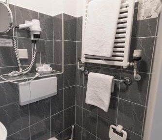 Small Twin Room