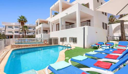 Five-Bedroom Villa