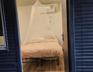 One-Bedroom Bungalow