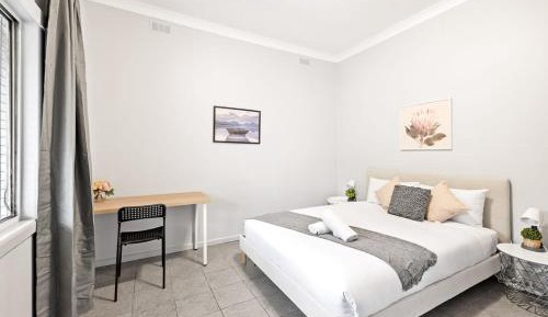 Queen Room with Shared Bathroom