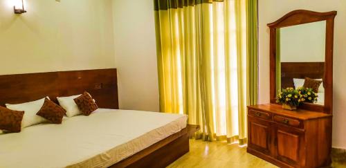 Triple Room with Private External Bathroom