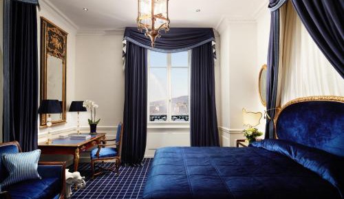 Presidential Suite with Lake View