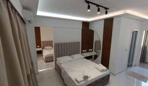 Classic Quadruple Room