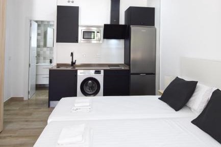 Studio Apartment