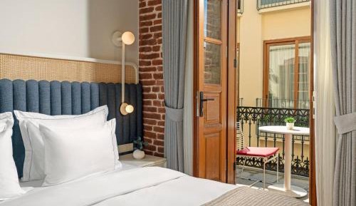 Suite with Balcony