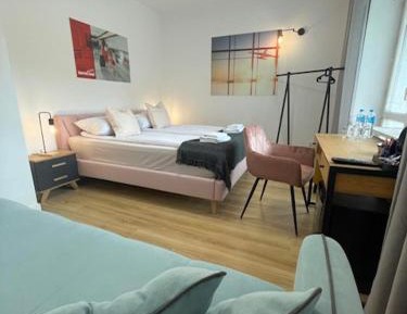 Standard Double Room with Shared Bathroom