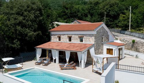 Two-Bedroom Villa