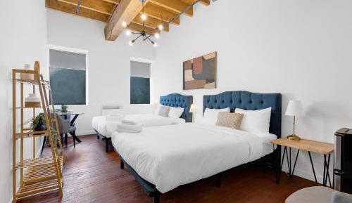 Superior Queen Room with Two Queen Beds