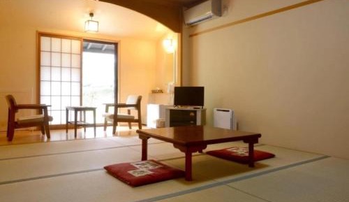 Japanese-Style Room