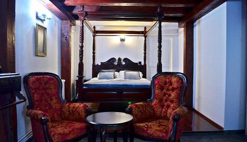 Deluxe Queen Room with Two Queen Beds