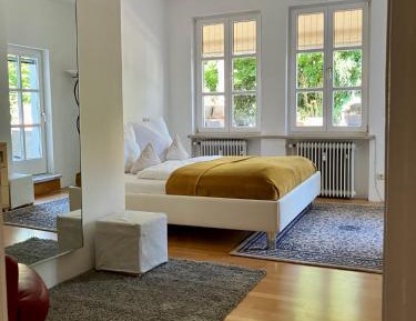 Deluxe Two-Bedroom Apartment with Garden View