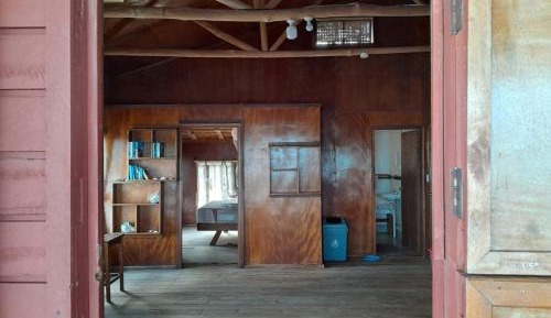 One-Bedroom Bungalow