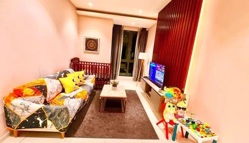 Two-Bedroom Apartment with Pool View
