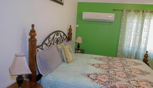 Deluxe Double Room with Bath