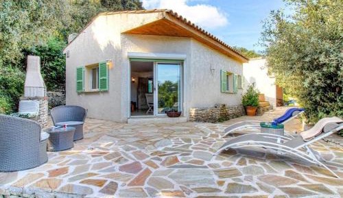 One-Bedroom Villa