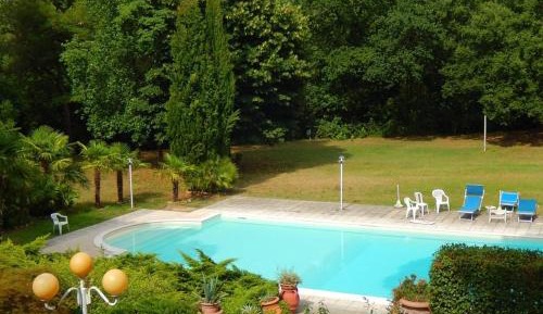 Villa with Garden View