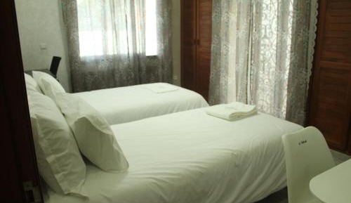 Double or Twin Room with Bathroom