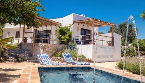 Three-Bedroom Holiday Home 