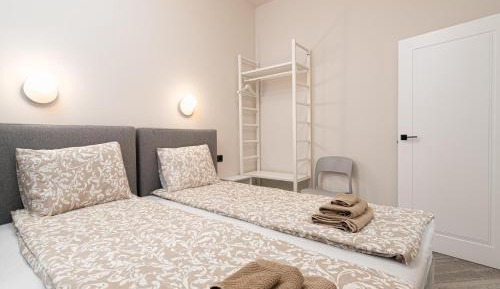 Four-Bedroom Luxury Apartment