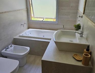 Suite with Hot Tub