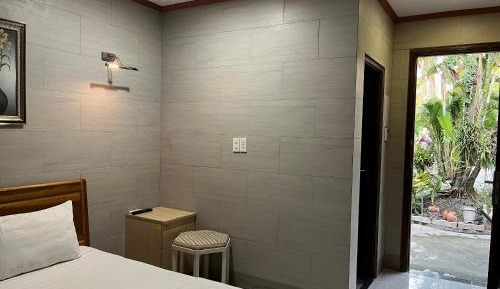 Large Double Room