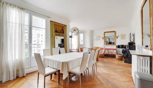 Apartment with View
