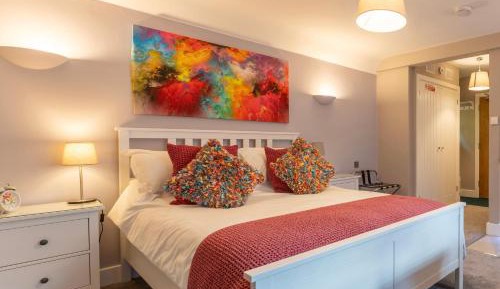 Deluxe Double Room with Shower