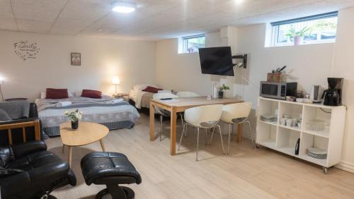 Triple Room with Bathroom