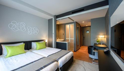 Hollywood Twin Room - Non-Smoking