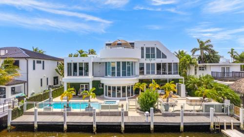 Seven-Bedroom Villa