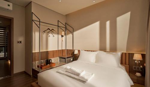 Two-Bedroom Apartment with City View