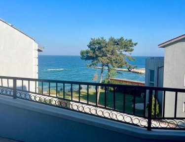 Two-Bedroom Apartment with Balcony and Sea View