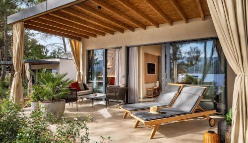 PLACESVILLA for 2+3